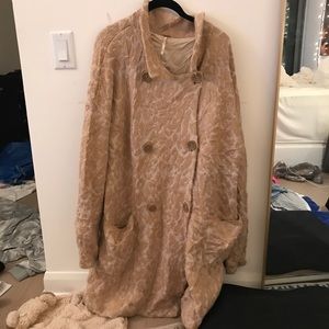 Free People Beige Patterned soft coat